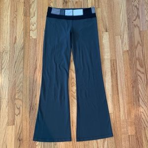 Lululemon Groove Yoga Pants Reversable